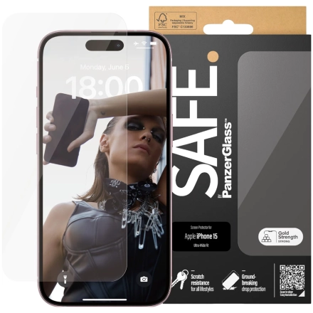Защитное закаленное стекло PANZERGLASS для iPhone 15