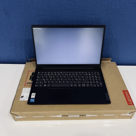 V15 G2 15" Intel Core i3 Mobile Processor 1115G4, 8 GB, 512 GB,