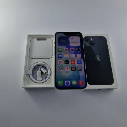 Купить Apple iPhone 13 128 ГБ Тёмная ночь