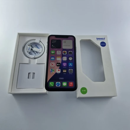 Купить Apple iPhone XR 64 ГБ Чёрный