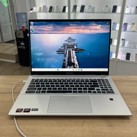 MSI Prestige 16, 16", AMD Ryzen AI 9 Series, 32 GB, Black / 1TB SSD