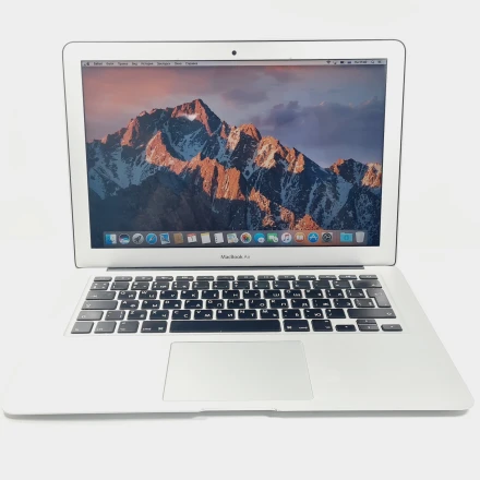 MacBook Air 13" Intel Core i5, 8 GB, 128 GB, Silver