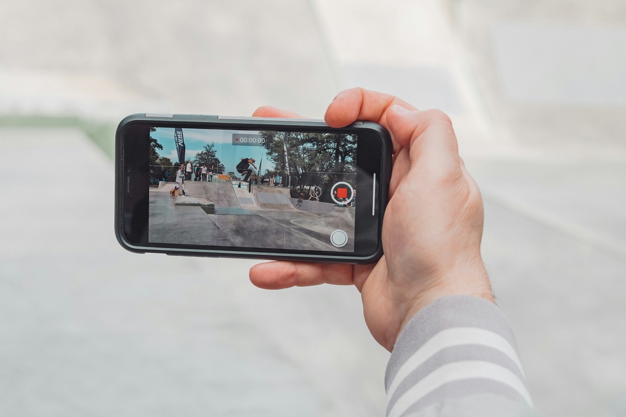 Cum să filmați un video cu muzică pe iPhone